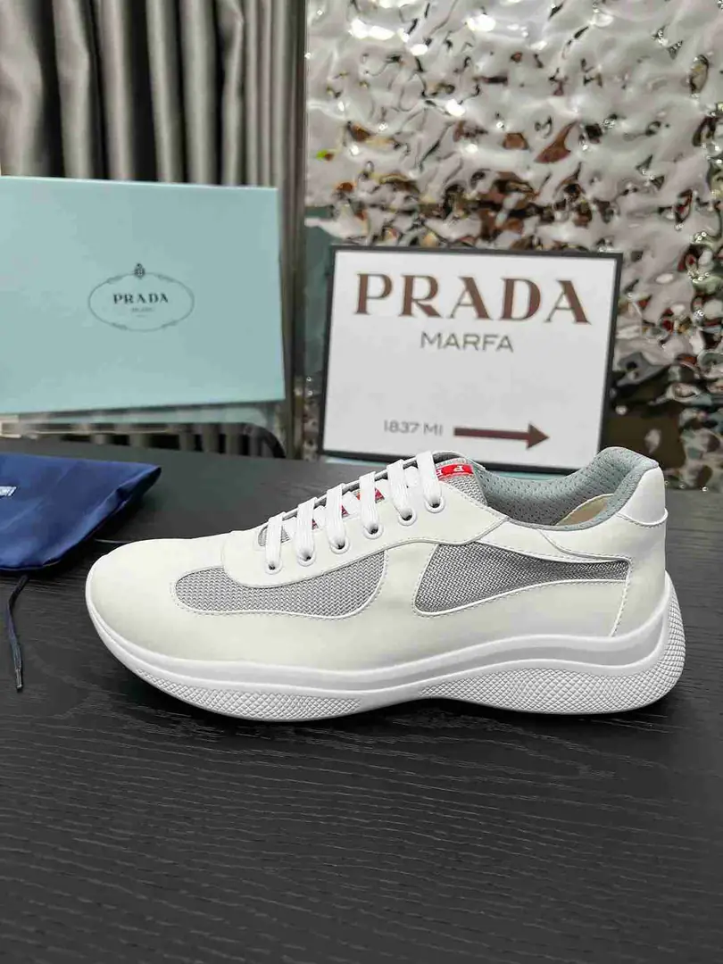 Ap5534280  情侣款普拉达经典款运动鞋 35至47码， gallery