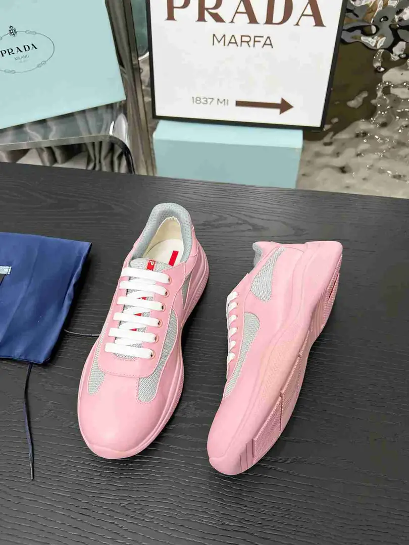 Ap5534280  情侣款普拉达经典款运动鞋 35至47码， gallery