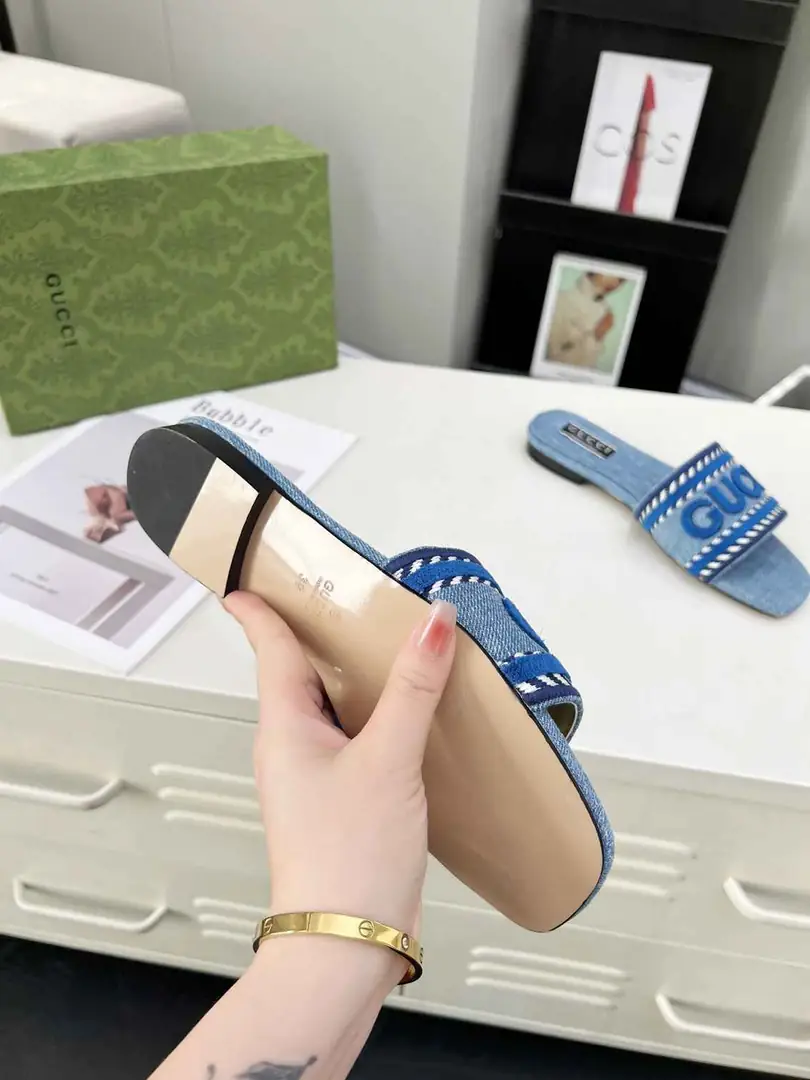 B8118170橡胶底（皮底3370200）G家火爆凉拖 35-43码， gallery