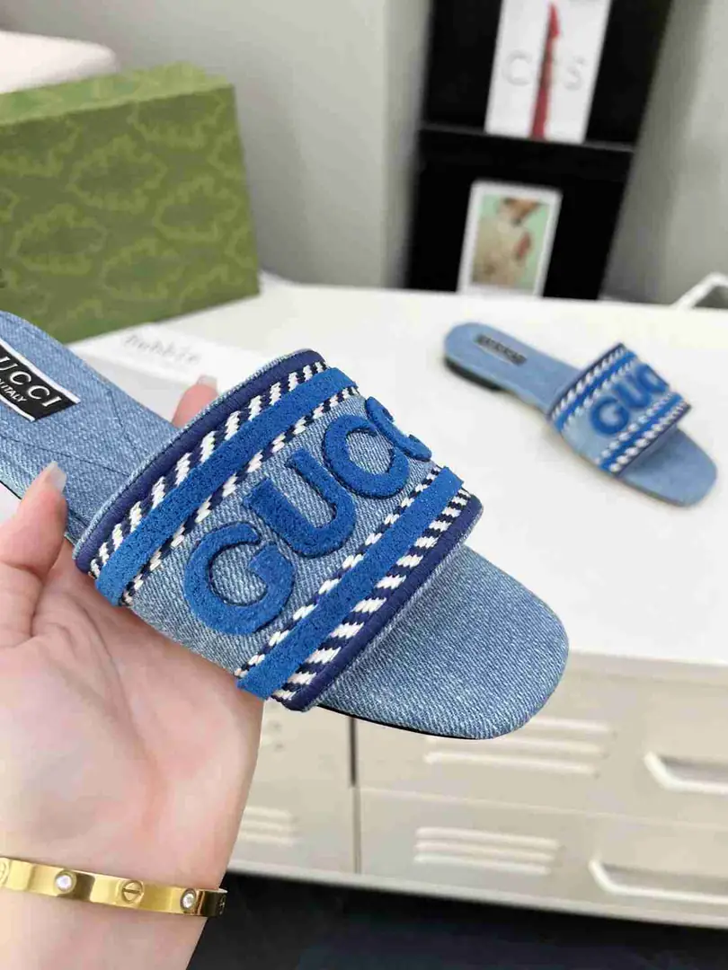 B8118170橡胶底（皮底3370200）G家火爆凉拖 35-43码， gallery