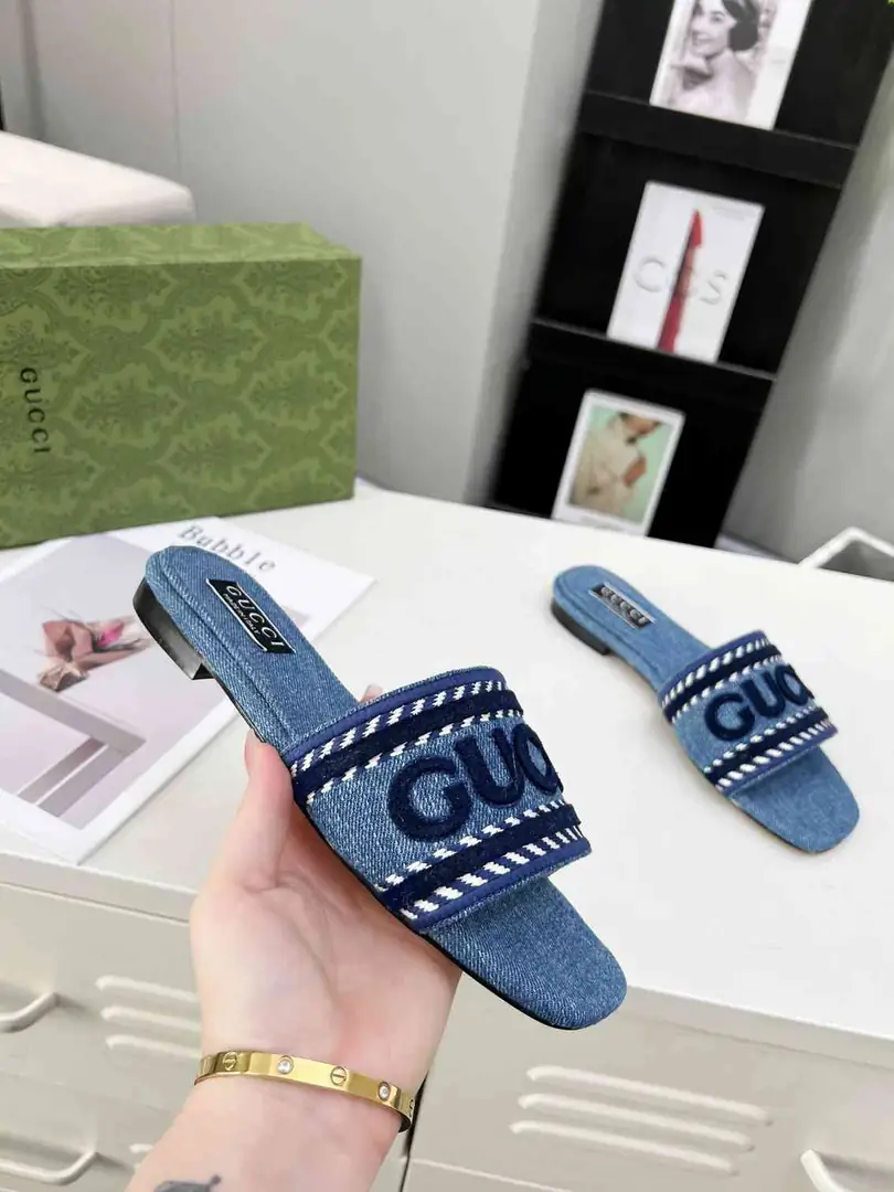 B8118170橡胶底（皮底3370200）G家火爆凉拖 35-43码， gallery