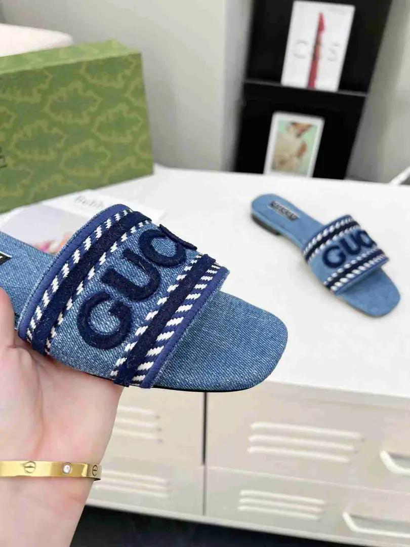 B8118170橡胶底（皮底3370200）G家火爆凉拖 35-43码， gallery