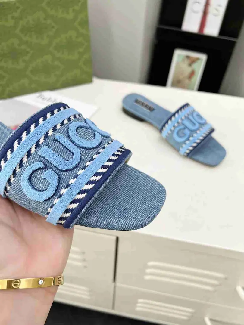 B8118170橡胶底（皮底3370200）G家火爆凉拖 35-43码， gallery