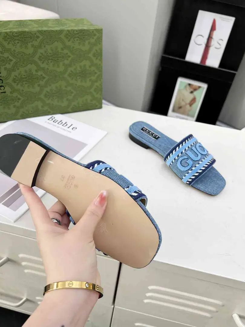 B8118170橡胶底（皮底3370200）G家火爆凉拖 35-43码， gallery