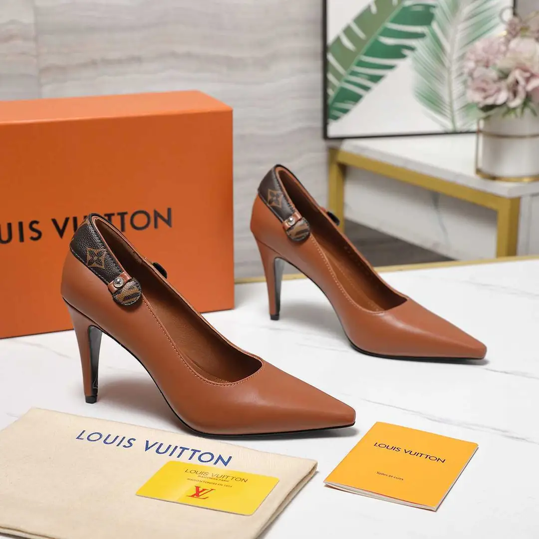 B8126340  高版本  LV LEGACY 露跟 高跟鞋 后空凉鞋 gallery