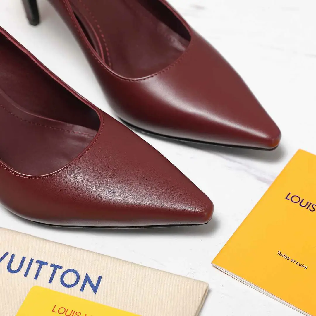 B8126340  高版本  LV LEGACY 露跟 高跟鞋 后空凉鞋 gallery