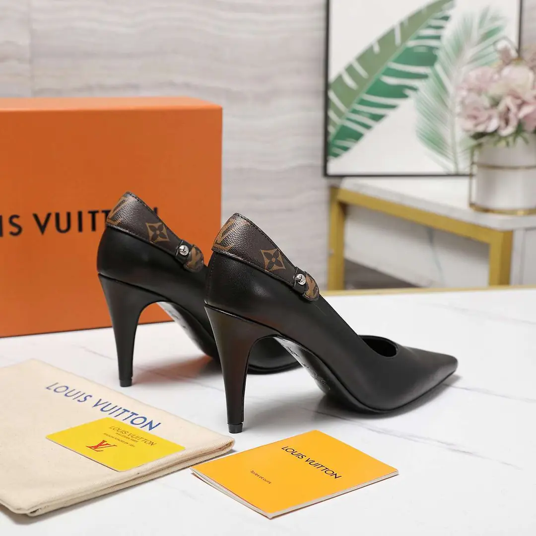 B8126340  高版本  LV LEGACY 露跟 高跟鞋 后空凉鞋 gallery