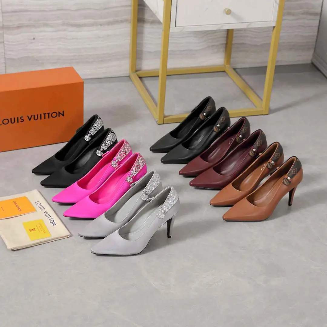 B8126340  高版本  LV LEGACY 露跟 高跟鞋 后空凉鞋 gallery