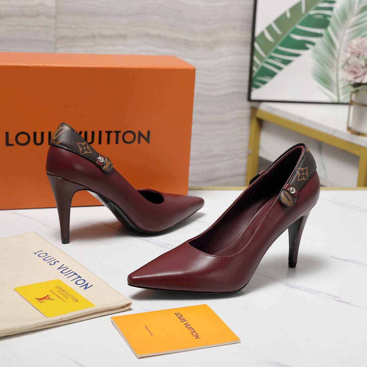 B8126340  高版本  LV LEGACY 露跟 高跟鞋 后空凉鞋 gallery
