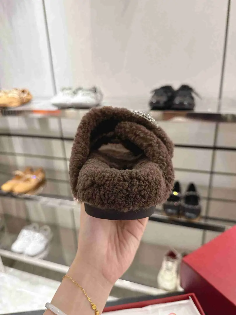 B8133260 本款Slidy Viv' 拖鞋 gallery