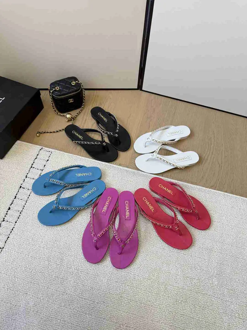 B8155 𝐂𝐇*𝐍𝐄𝐋人字拖鞋   码数：35-39 gallery