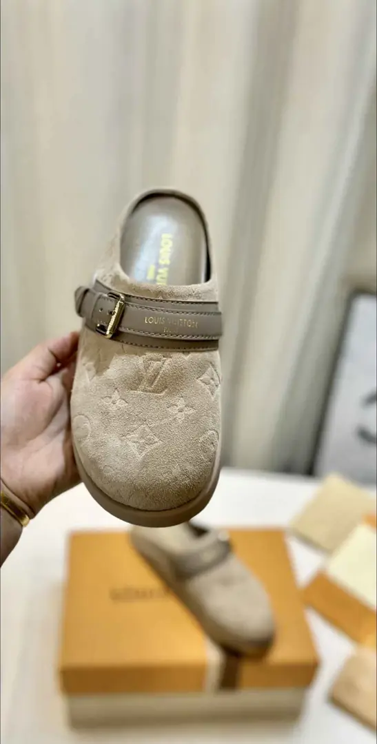 B8158270💓驴家休闲款半拖  35-41码 gallery