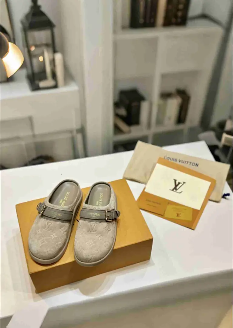 B8158270💓驴家休闲款半拖  35-41码 gallery