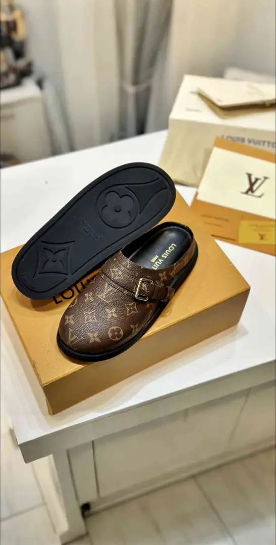 B8158270💓驴家休闲款半拖  35-41码 gallery