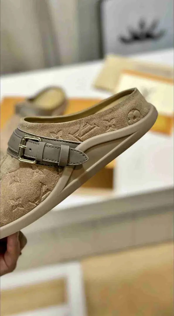 B8158270💓驴家休闲款半拖  35-41码 gallery