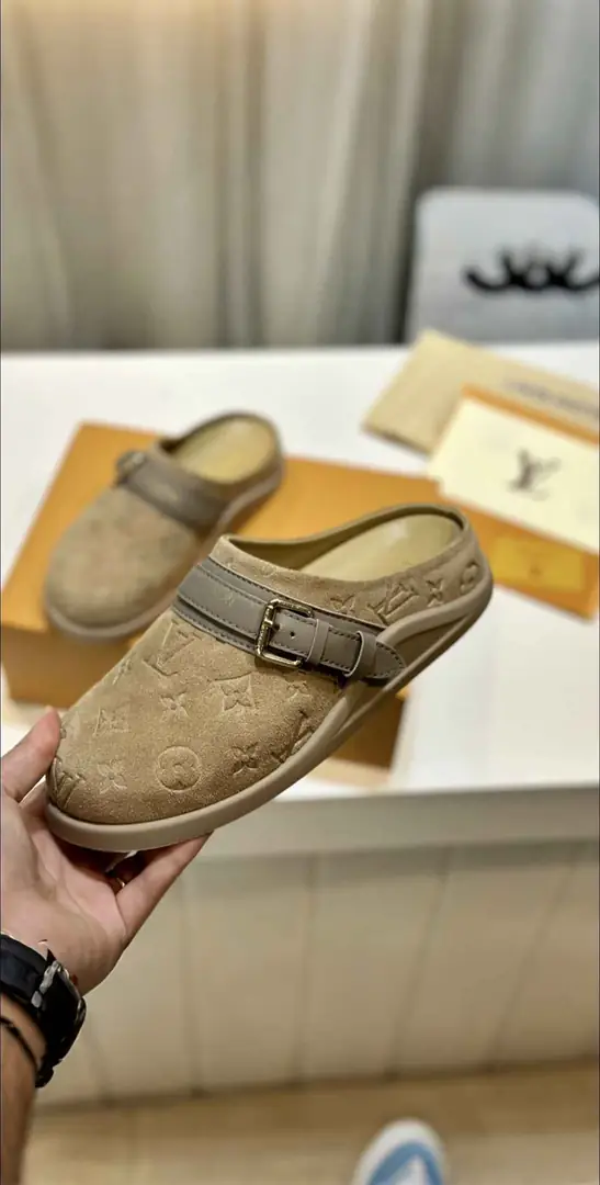 B8158270💓驴家休闲款半拖  35-41码 gallery