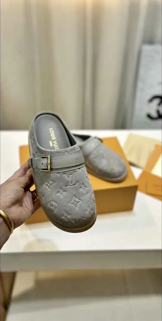 B8158270💓驴家休闲款半拖  35-41码 gallery