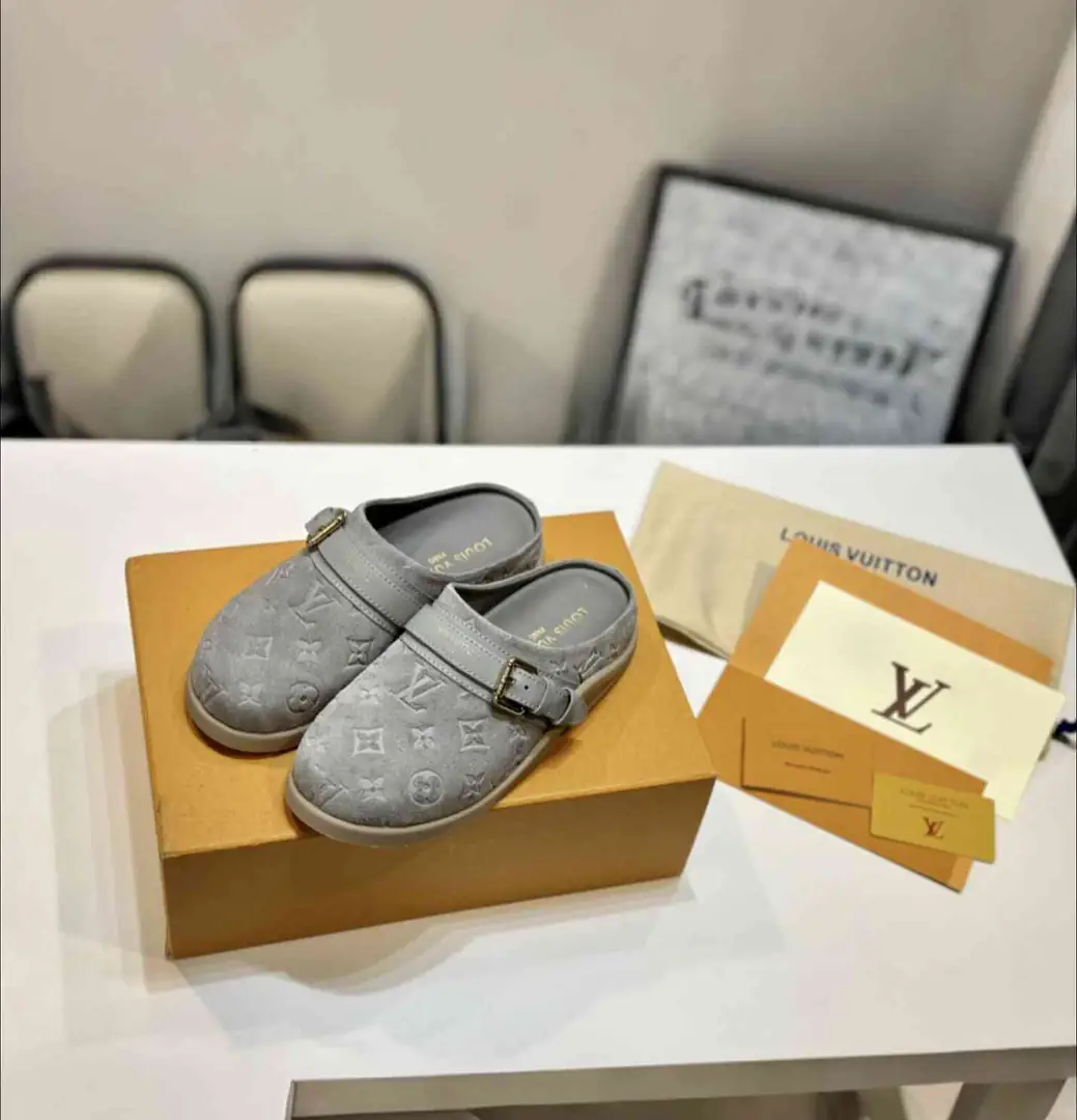 B8158270💓驴家休闲款半拖  35-41码 gallery