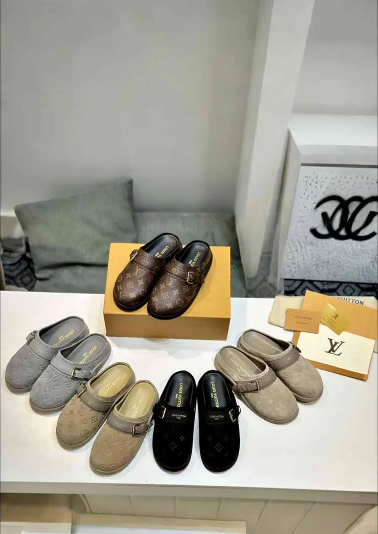 B8158270💓驴家休闲款半拖  35-41码 gallery