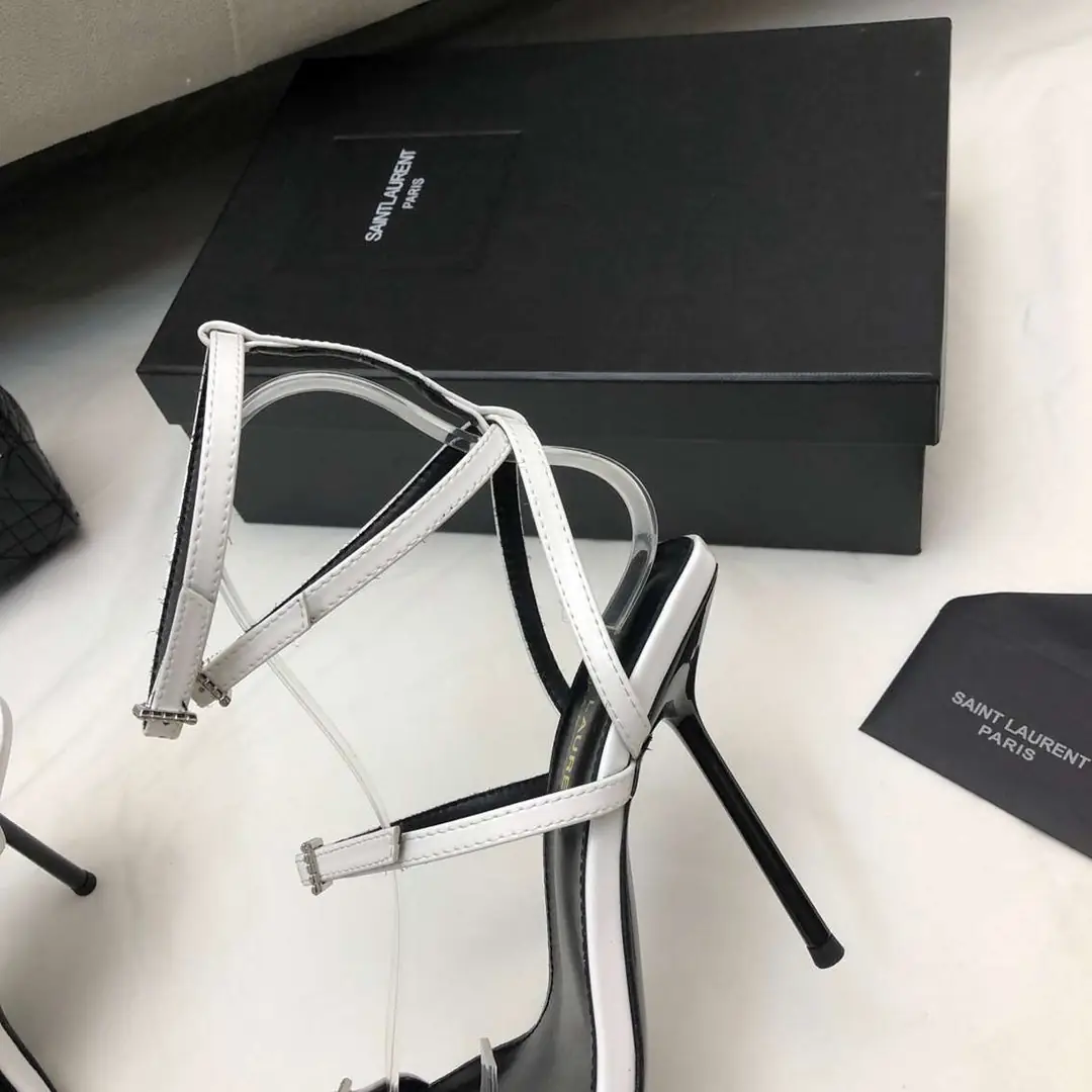 B8179300  圣罗兰时尚钻扣凉鞋 35-39 gallery