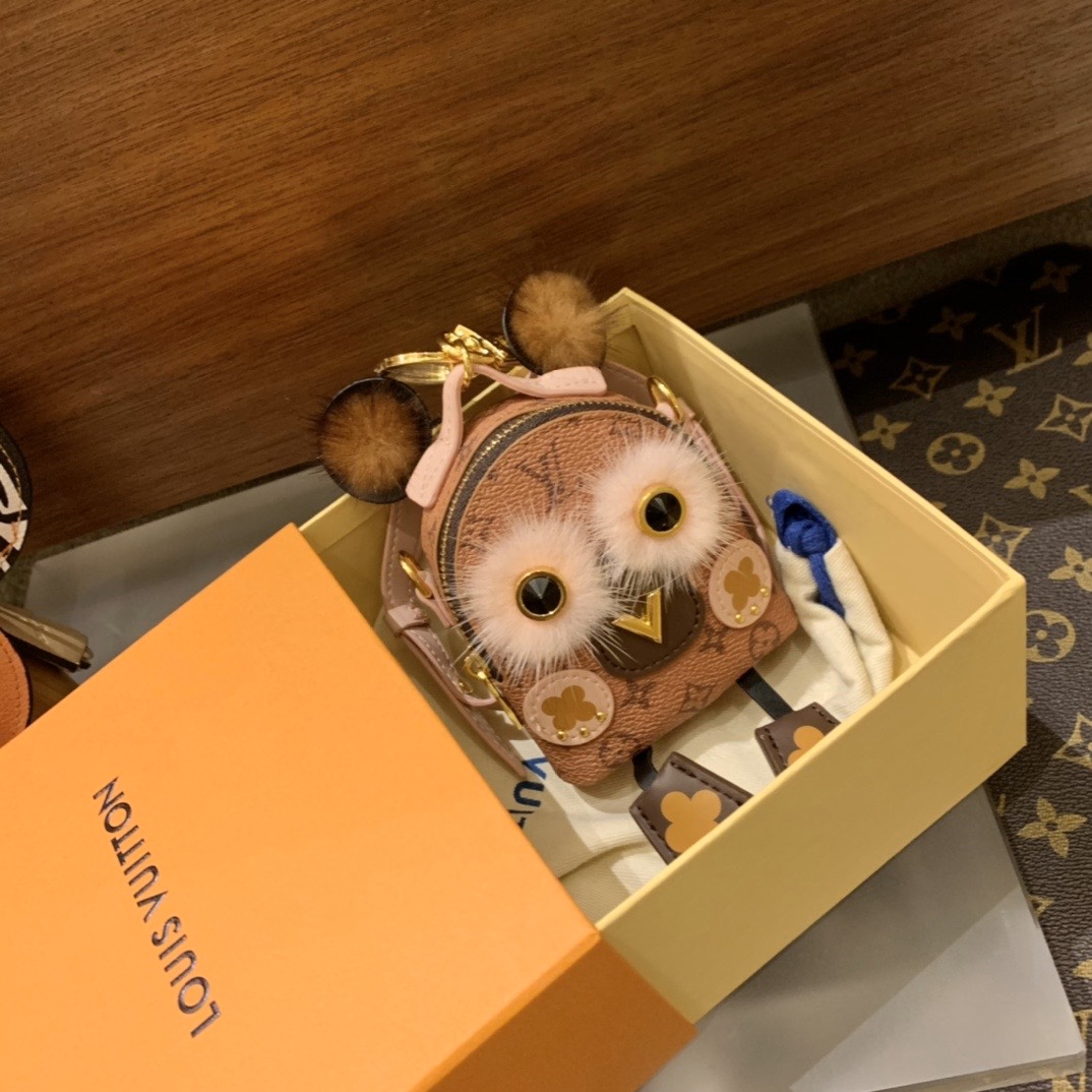 VV012 Backpack key gallery