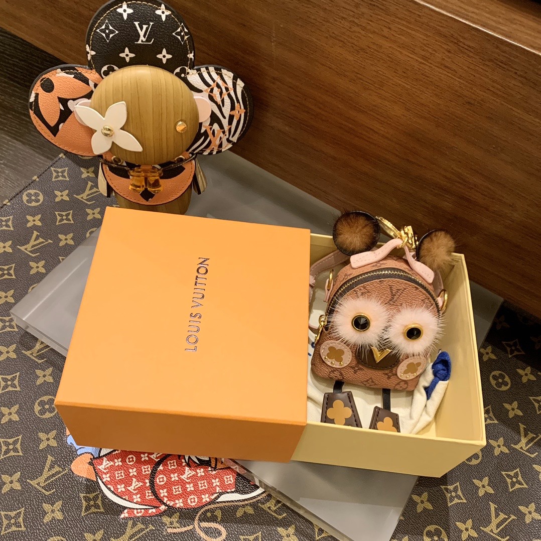 VV012 Backpack key gallery