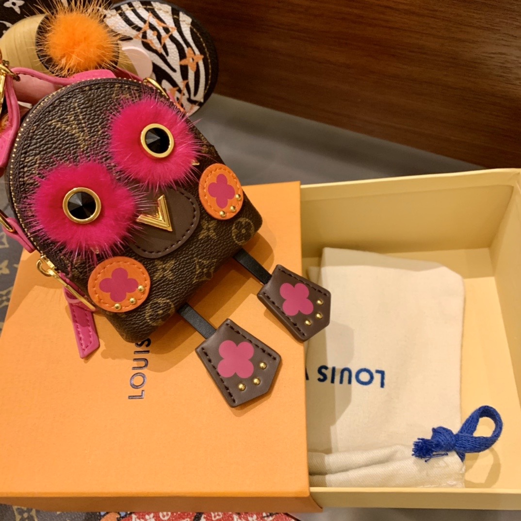 VV012 Backpack key gallery