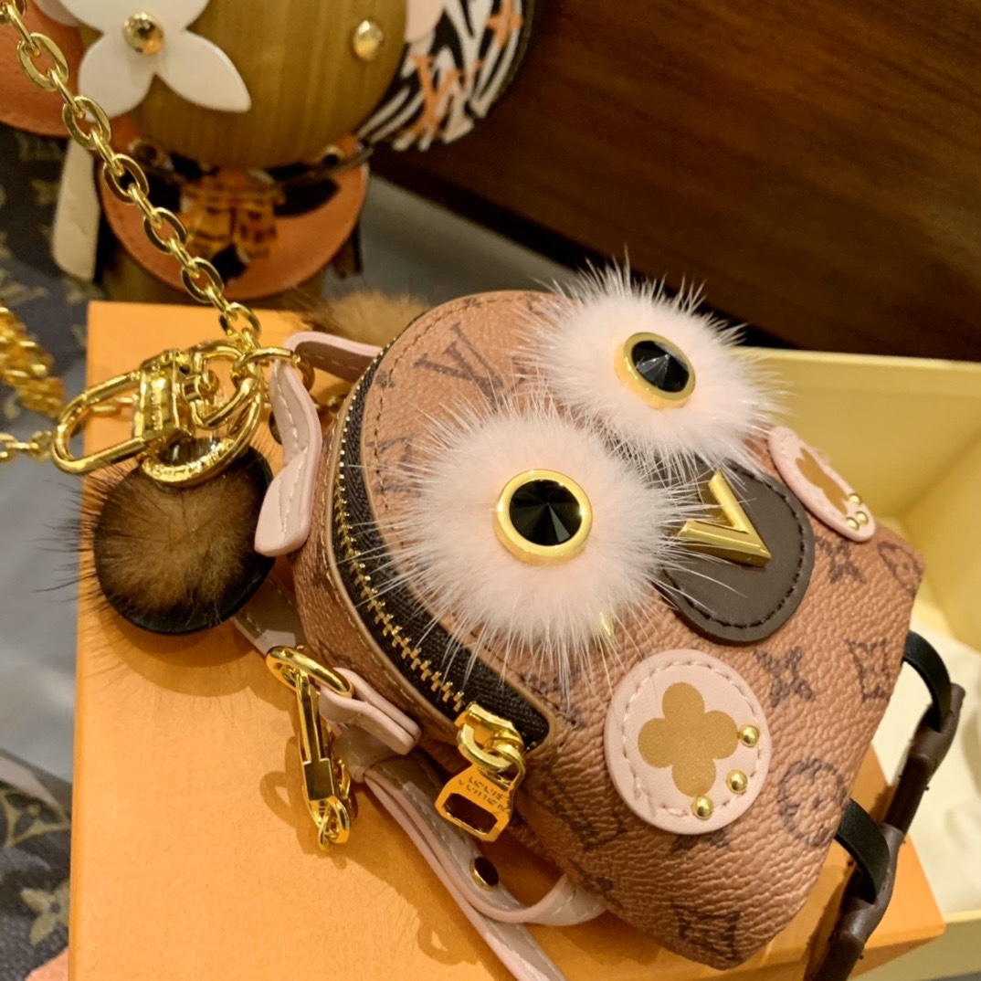 VV012 Backpack key gallery