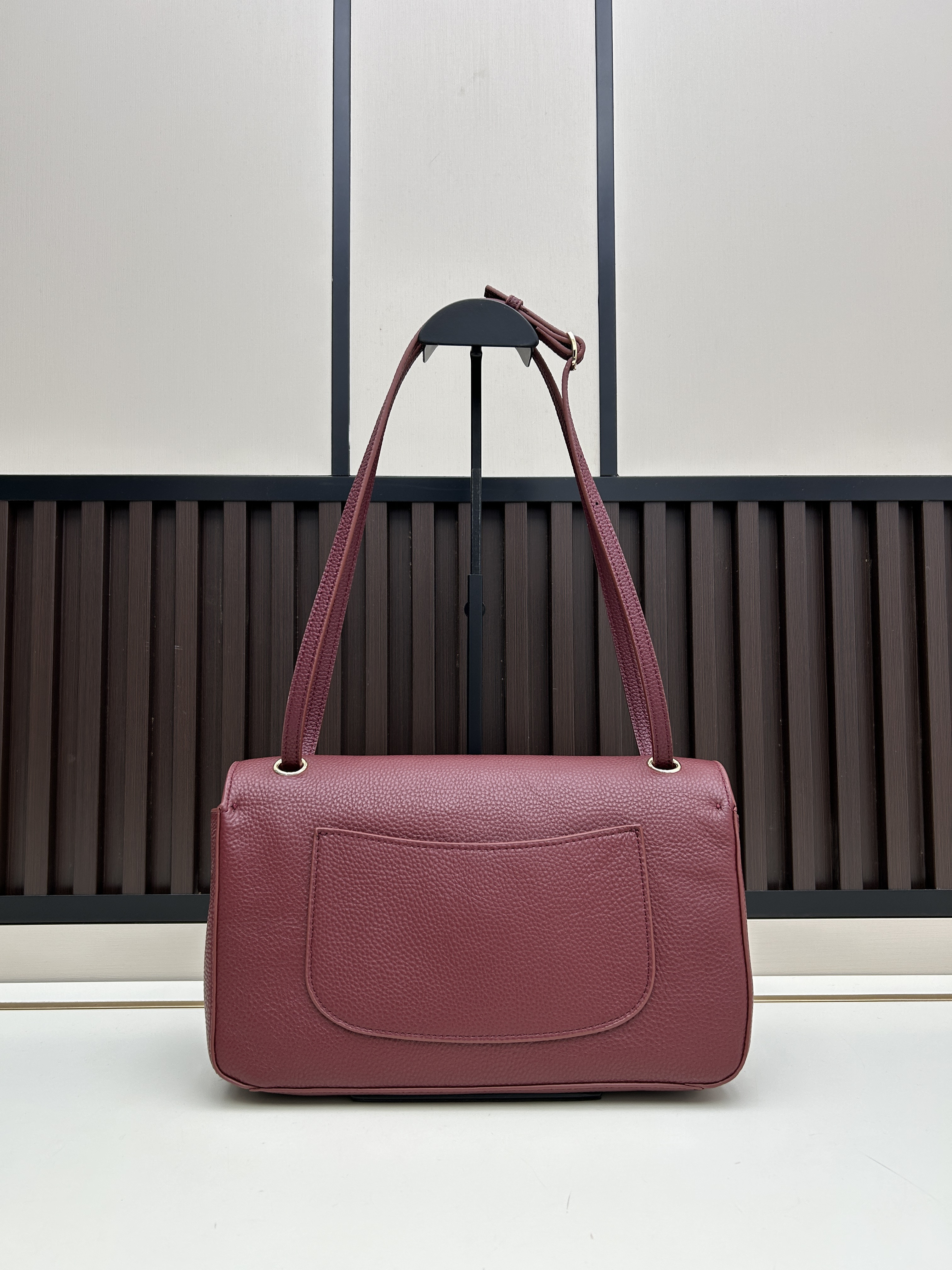 C013/29X10X18CM gallery