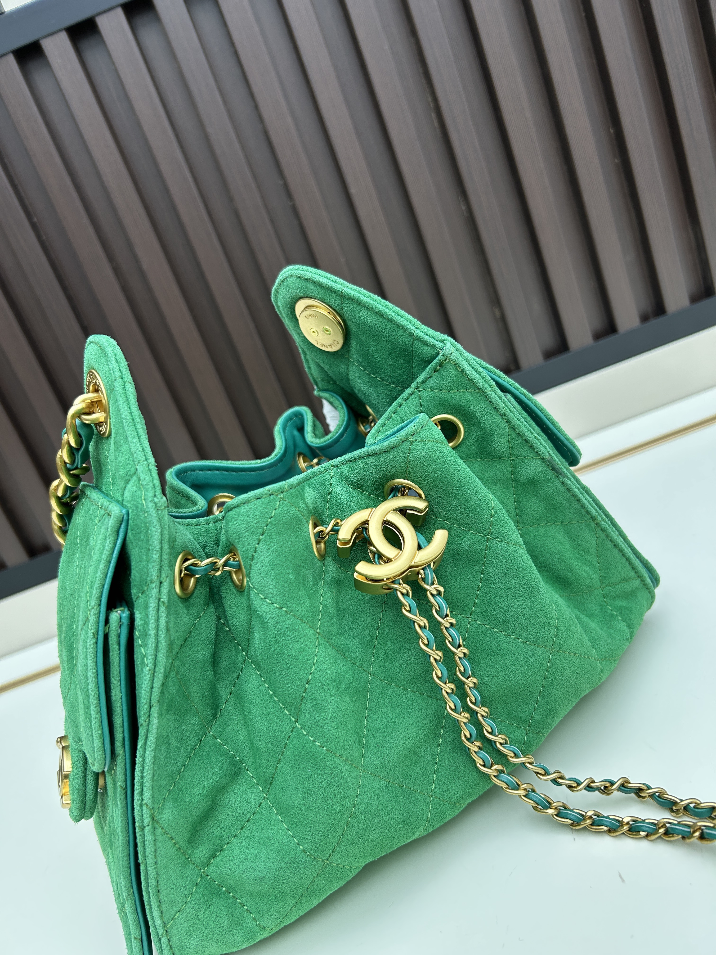 C016/20X22X12CM gallery