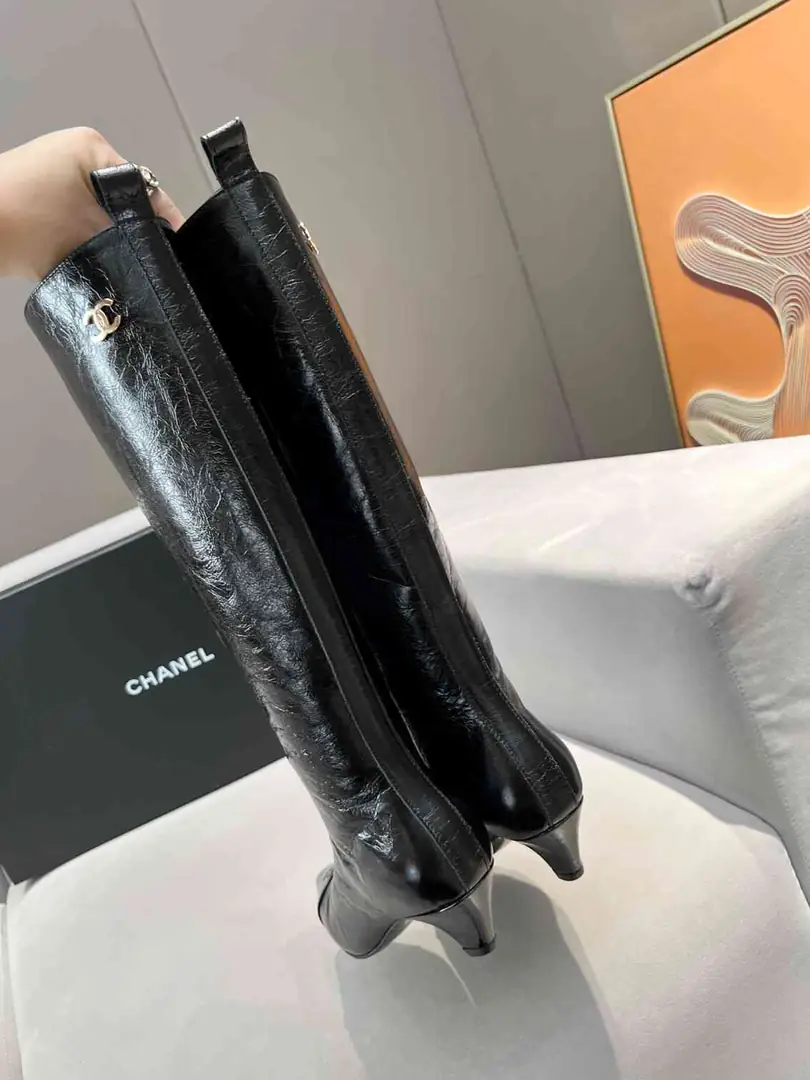 Chanel/香奈儿 双C尖头时尚靴 gallery