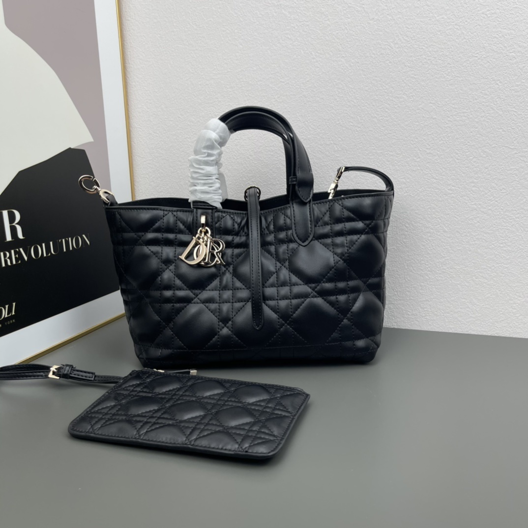 D520中号//28.5CM*19CM*21CM gallery