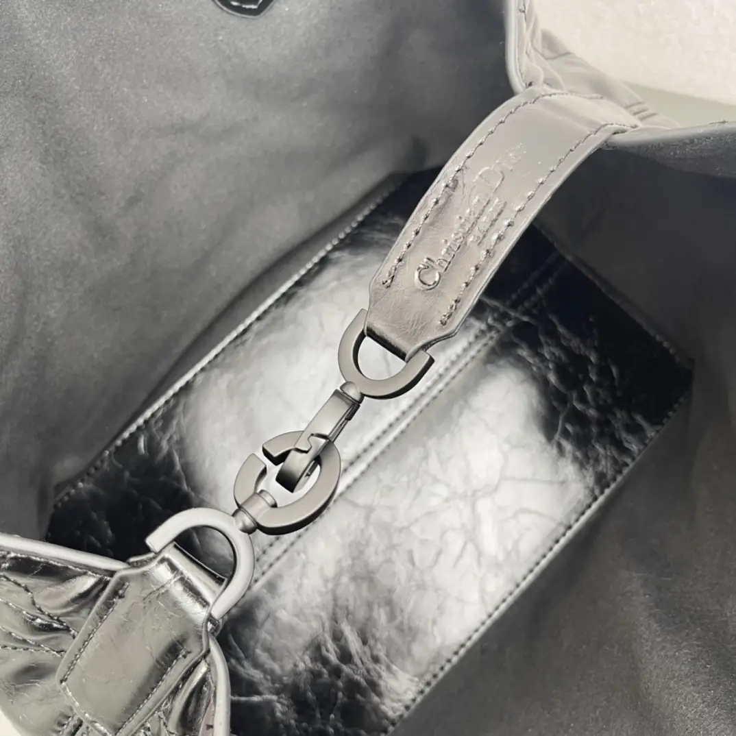 D520中号//28.5CM*19CM*21CM gallery