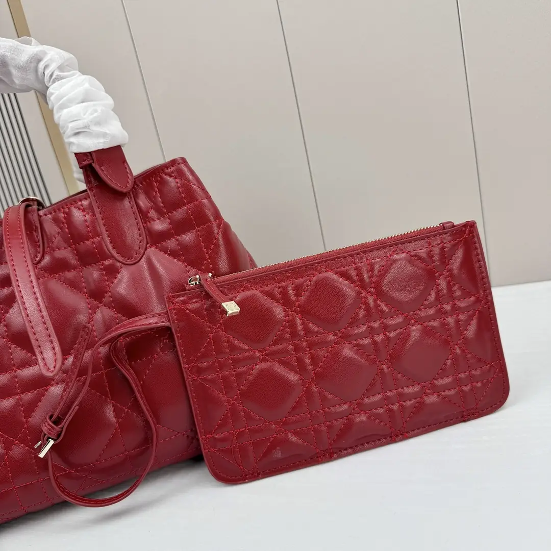 D520中号//28.5CM*19CM*21CM gallery