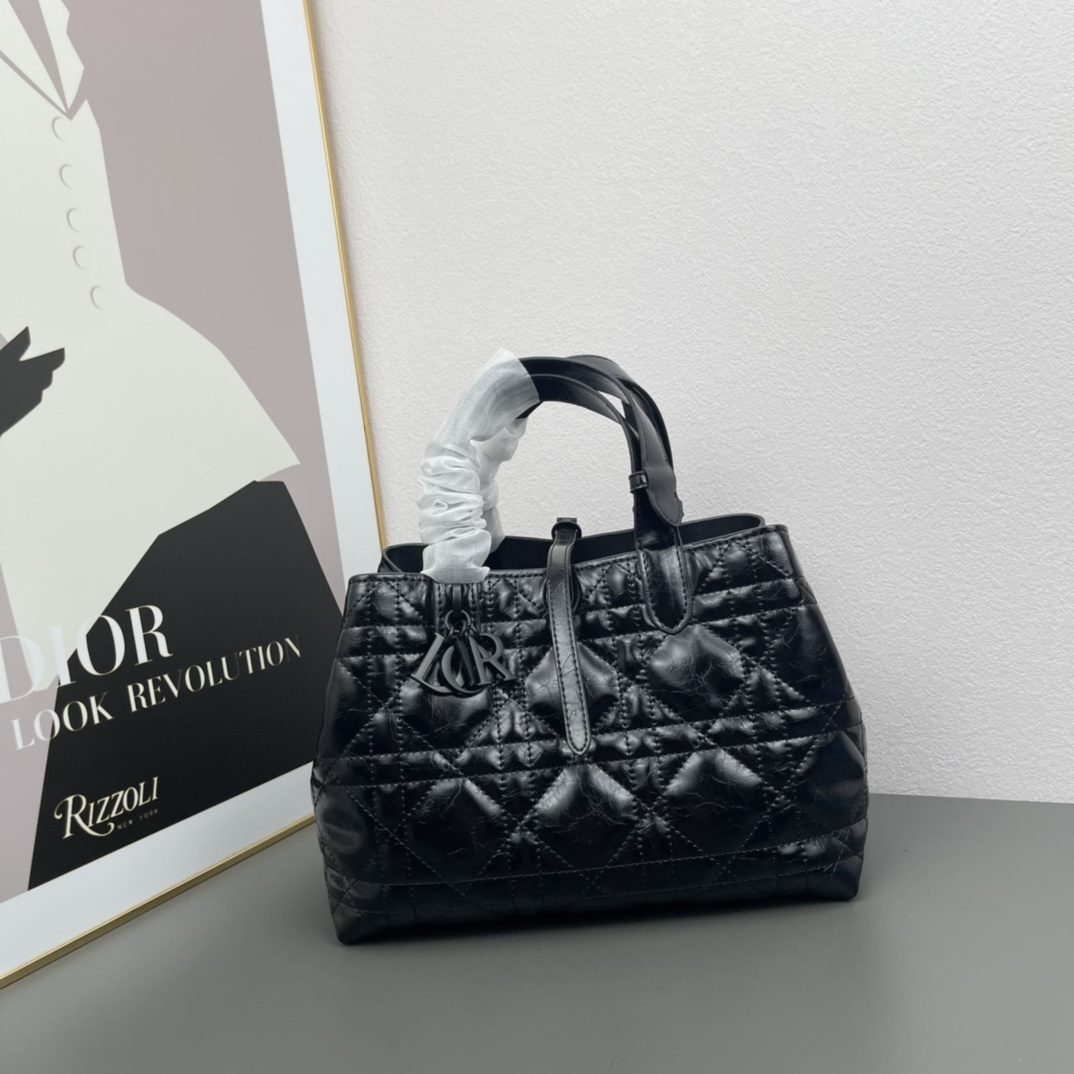 D520中号//28.5CM*19CM*21CM gallery