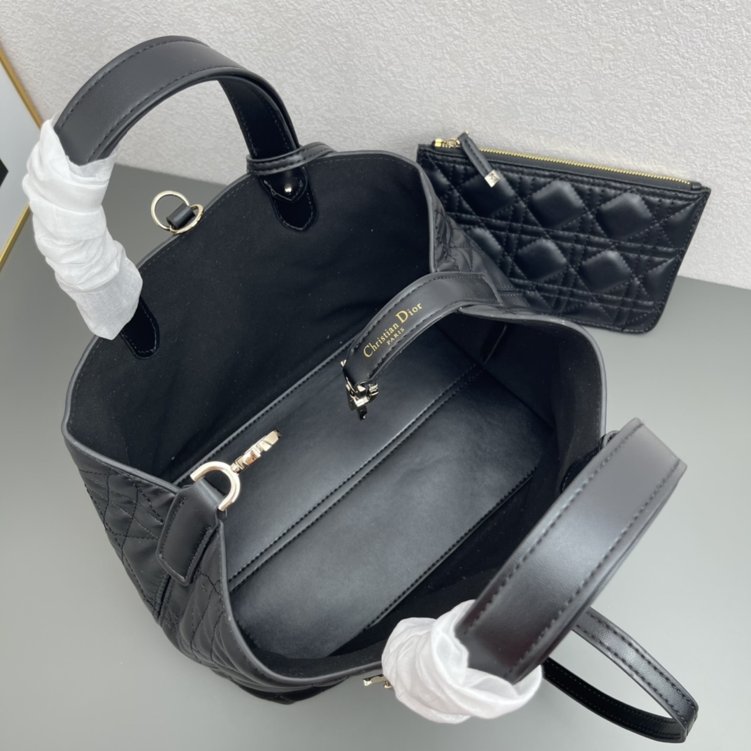 D520中号//28.5CM*19CM*21CM gallery