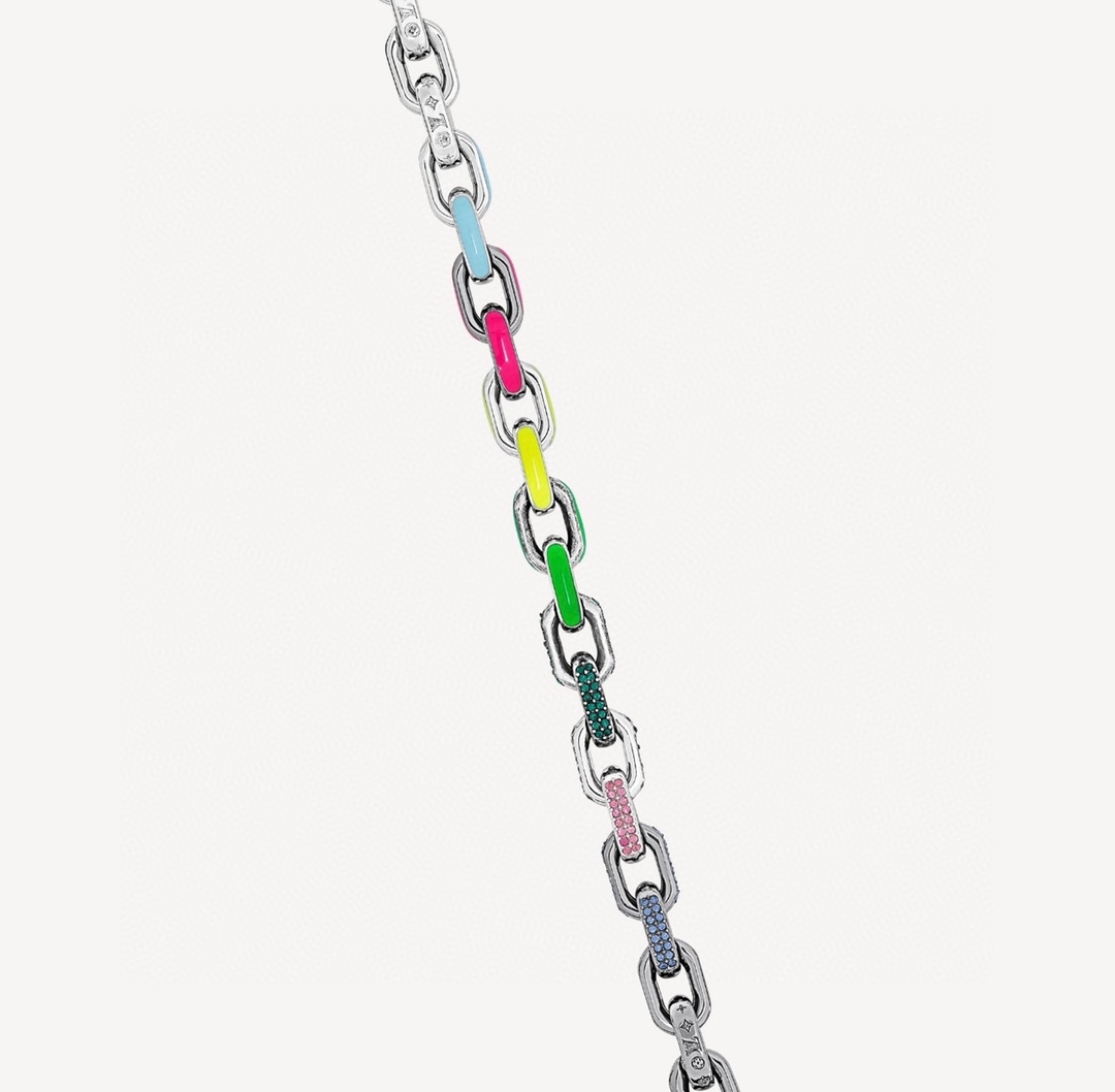 L024  necklace gallery