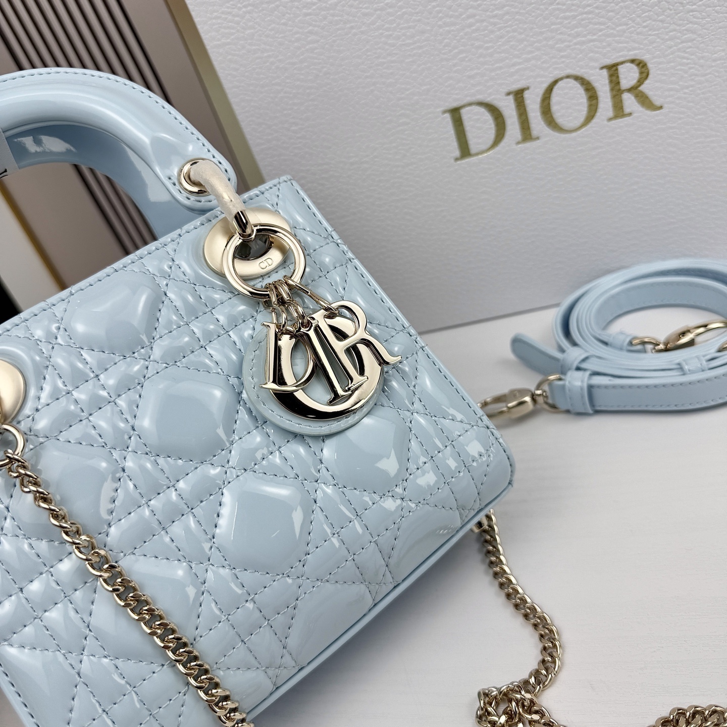 M0505/032/17x14x9CM gallery