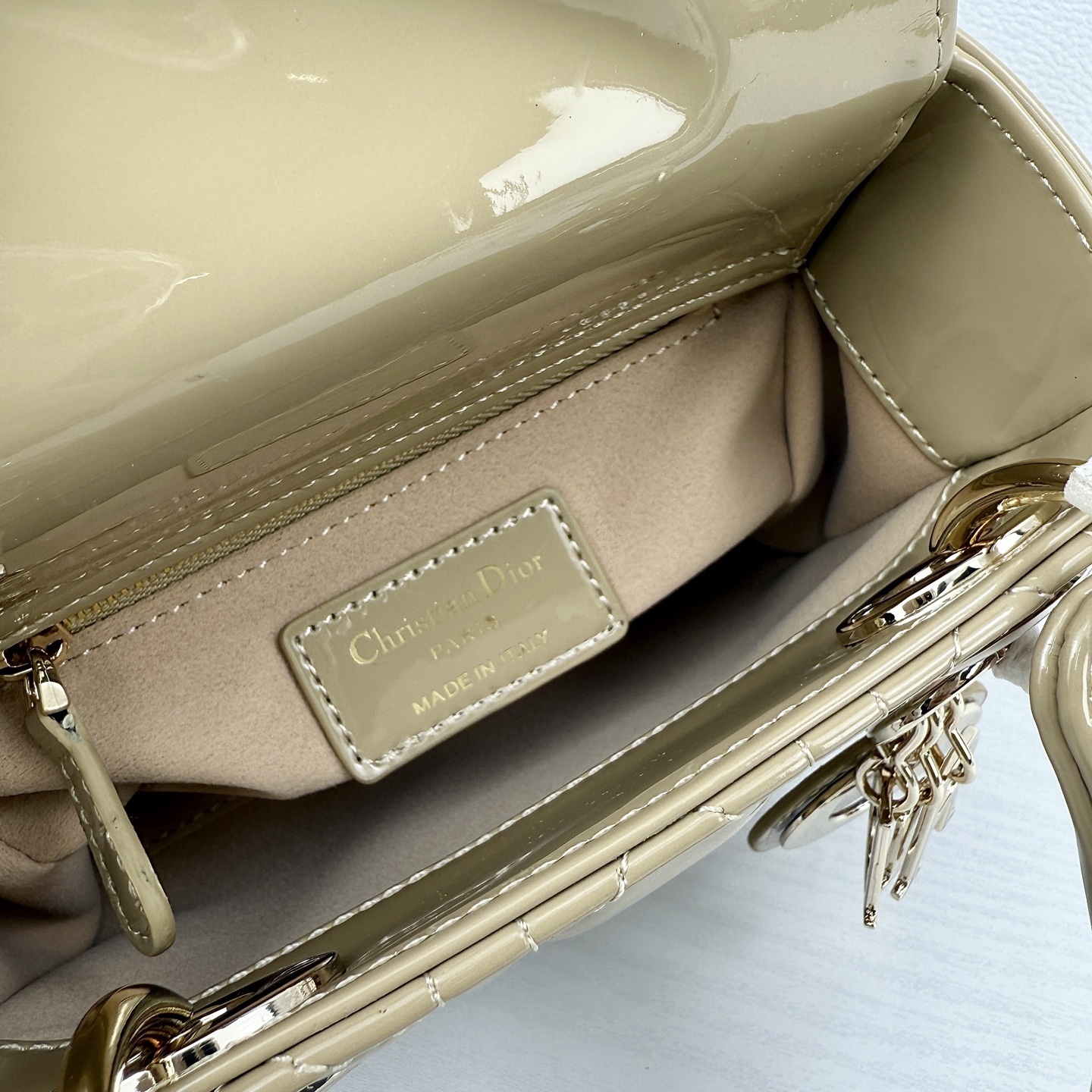 M0505/032/17x14x9CM gallery