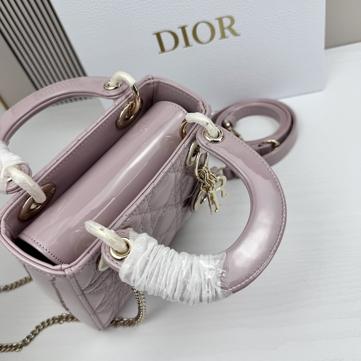 M0505/032/17x14x9CM gallery