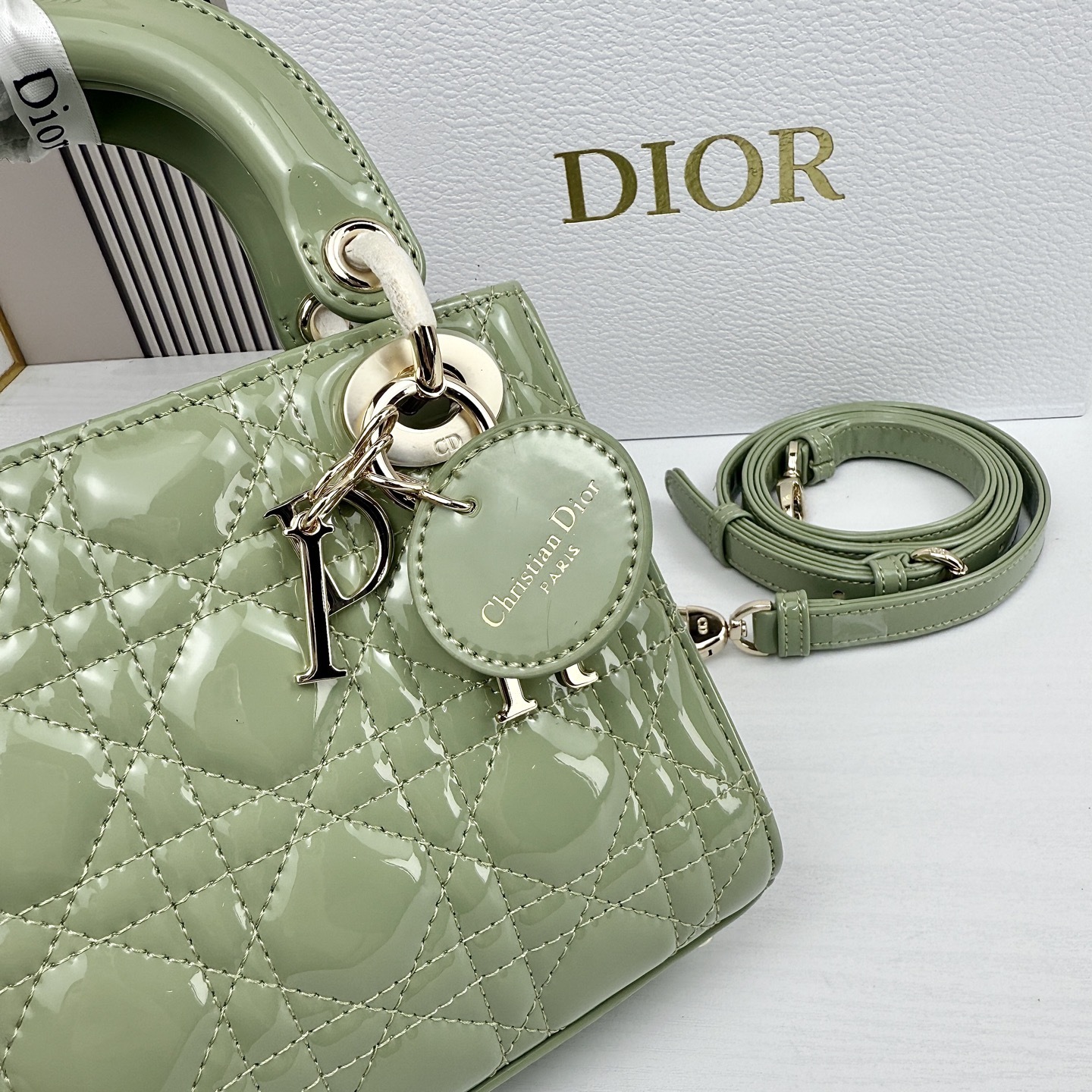 M0505/032/17x14x9CM gallery