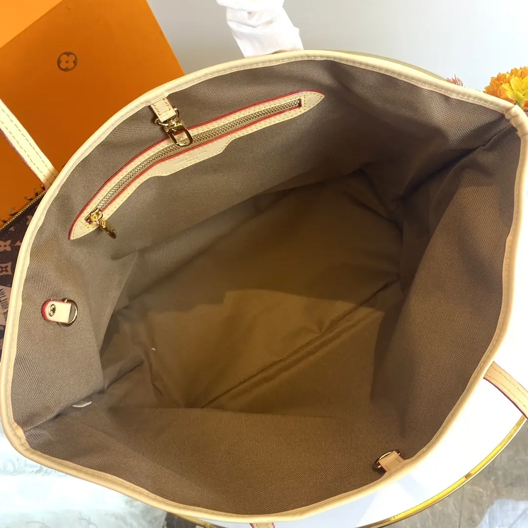 M11263/M25317/061/31X28X14CM gallery