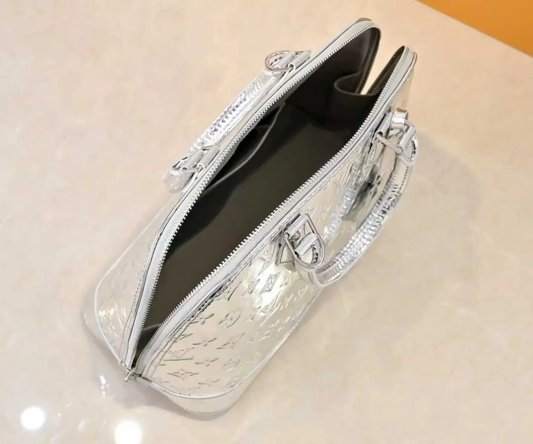 M11835/M53151/23.5X17.5X11.5CM gallery