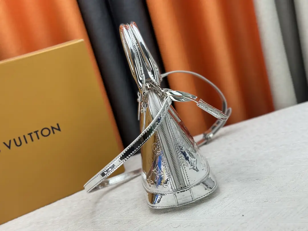 M11835/M53151/23.5X17.5X11.5CM gallery