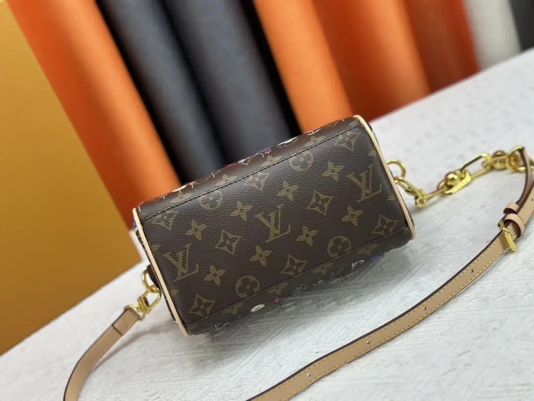 M13271/M40995/M13675/M45685/071/32CM*28CM gallery