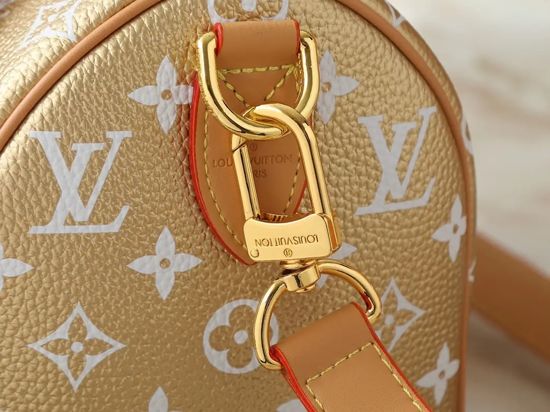 M13902/M24423/071/25X15X15CM gallery