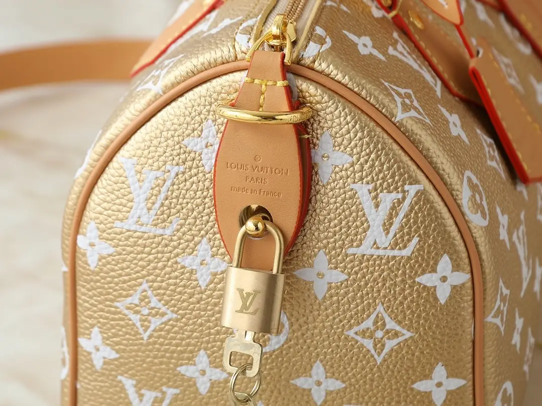 M13902/M24423/071/25X15X15CM gallery