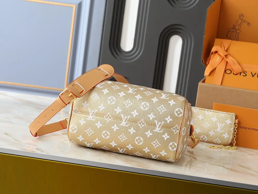 M13902/M24423/071/25X15X15CM gallery