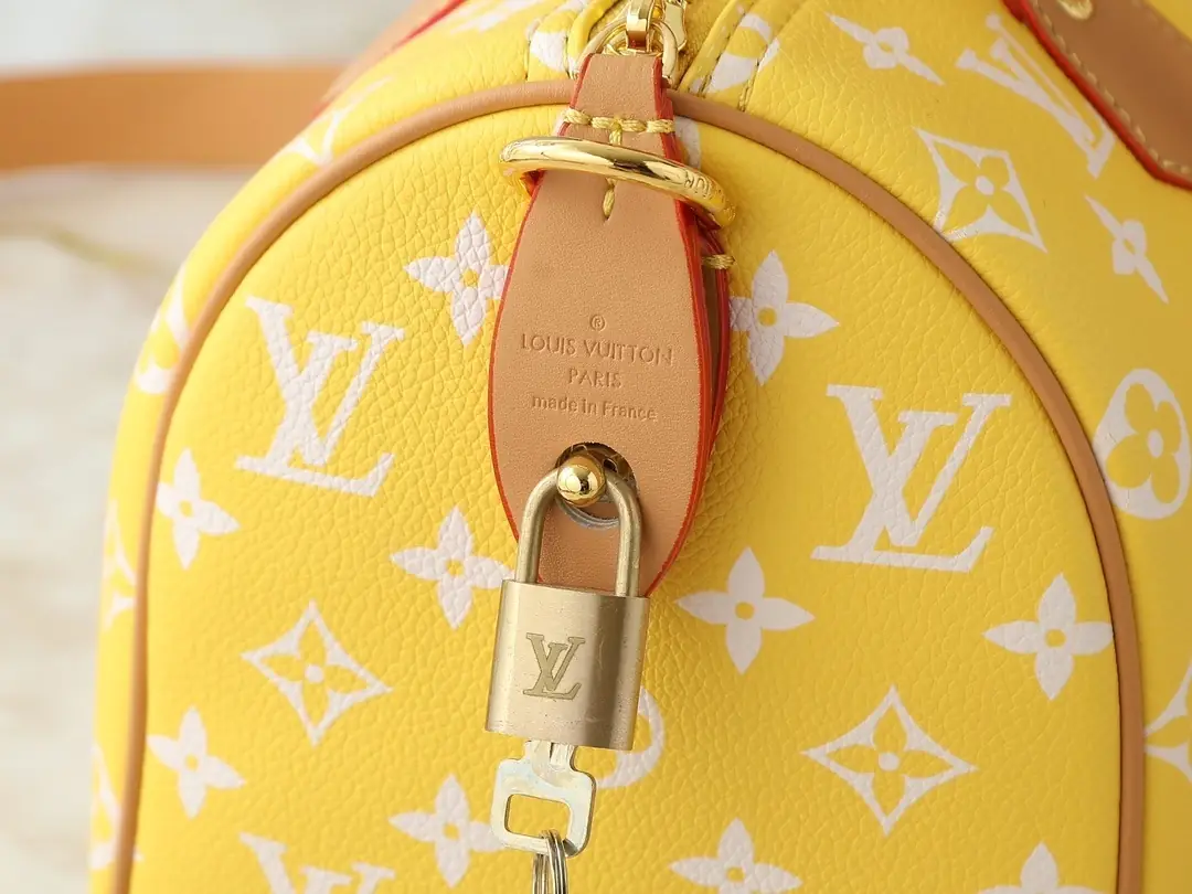 M13902/M24423/071/25X15X15CM gallery