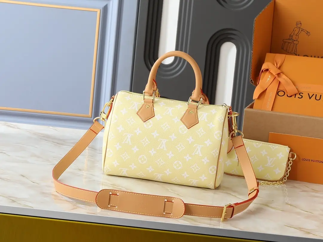 M13902/M24423/071/25X15X15CM gallery